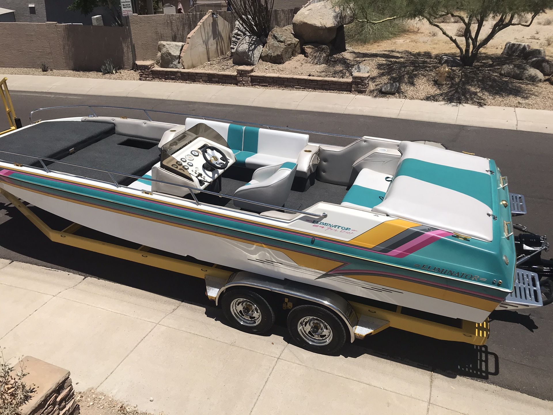 Eliminator Fundeck deck boat