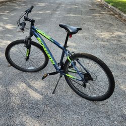 Schwinn High Plains Bicycle For Sale 300.00 Obo.