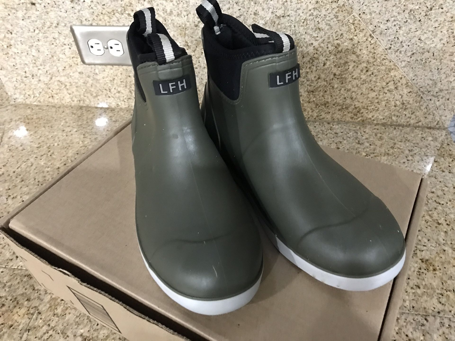 Mens Rubber Waterproof Ankle Boots Men’s 10.5