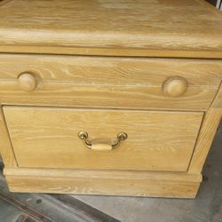 Lexington Solid Oak Side Table