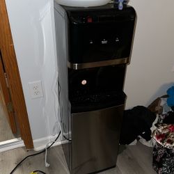 Water Dispenser