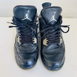 Air Jordan 4 Retro Oreo - Men Size 9