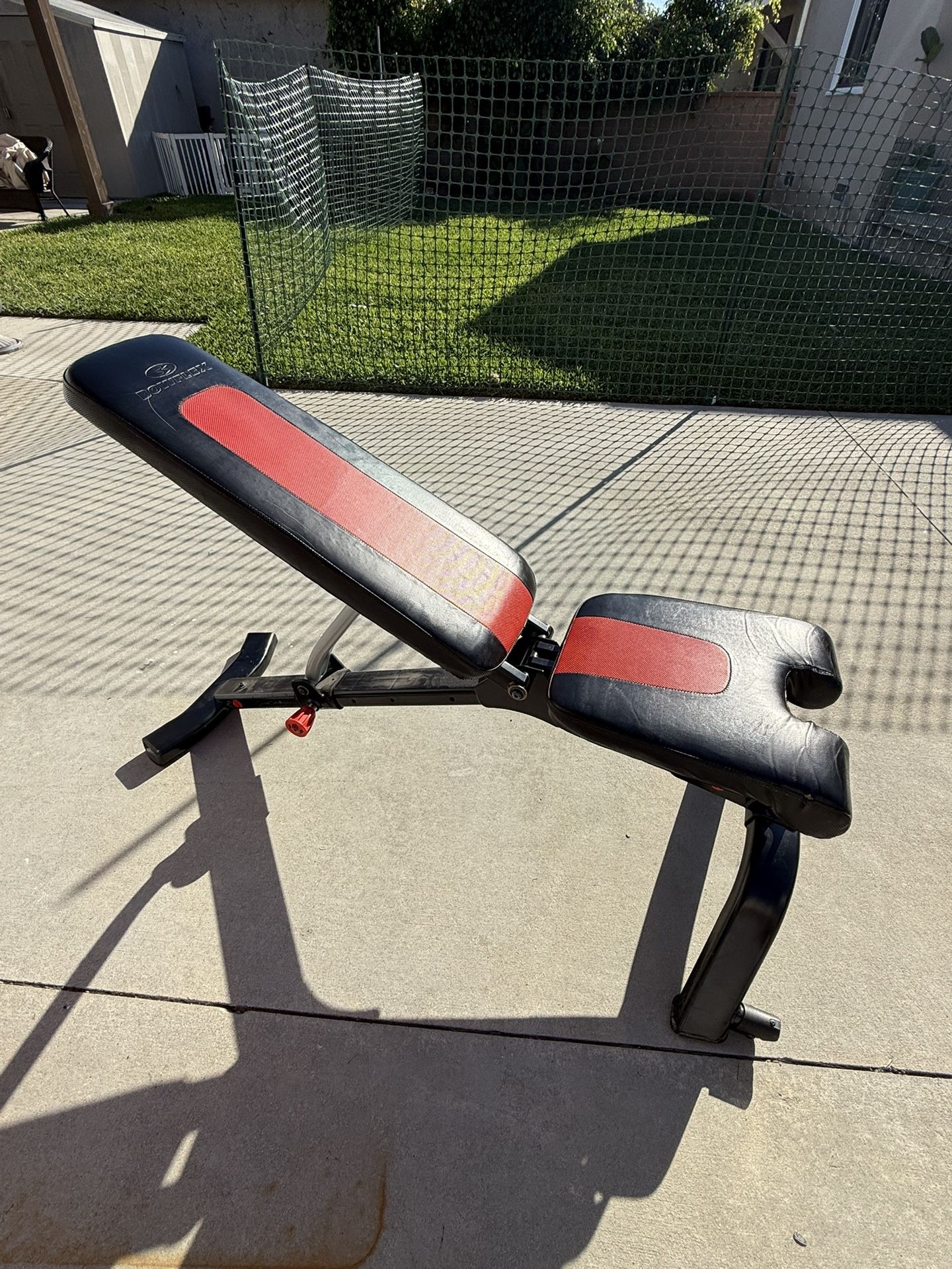 BowFlex Adjustable Weight Bench W Wheels 