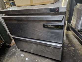 Continental 2-Drawer Refrigerated Chef Base