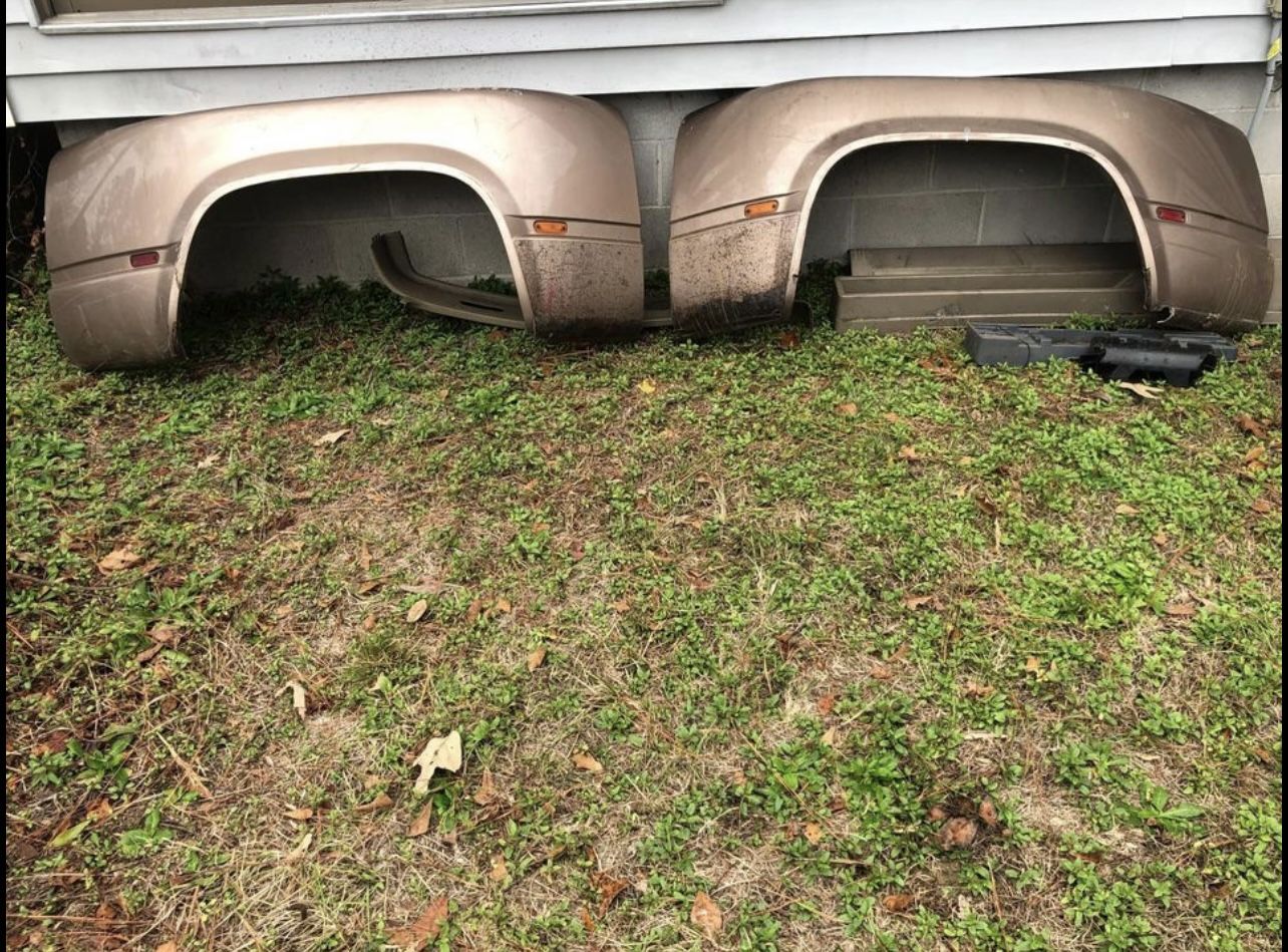 88-98 OBS GMC or Chevy Dually Fenders