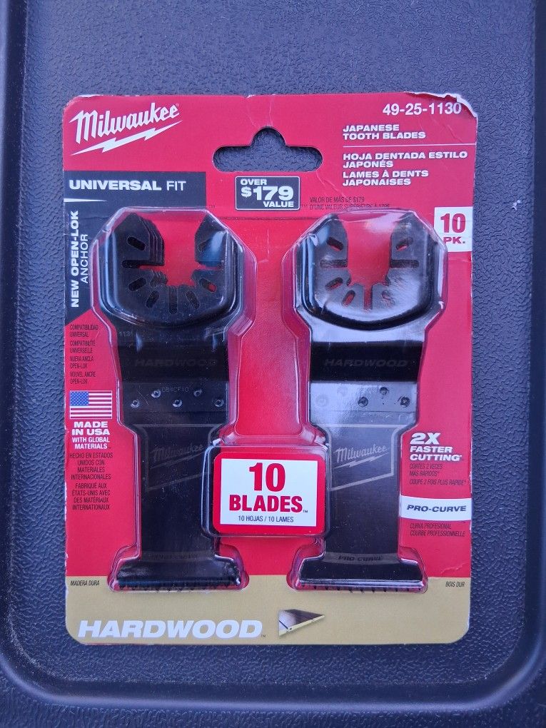Milwaukee 1-3/8 in. High Carbon Steel Universal Fit Japanese Teeth Hardwood Cutting Multi-Tool Oscillating Blade -10-Pack- (49-25-1130)