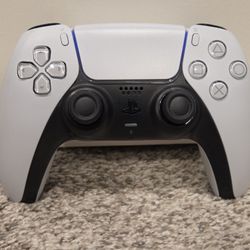 Playstation 5 DualSense Wireless Controller  