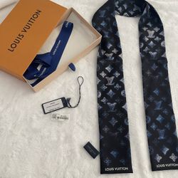 Louis Vuitton Bandeau 