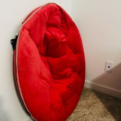 Comfy Saucer Chair