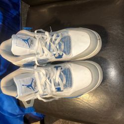 Air Jordan 4s Retro GS