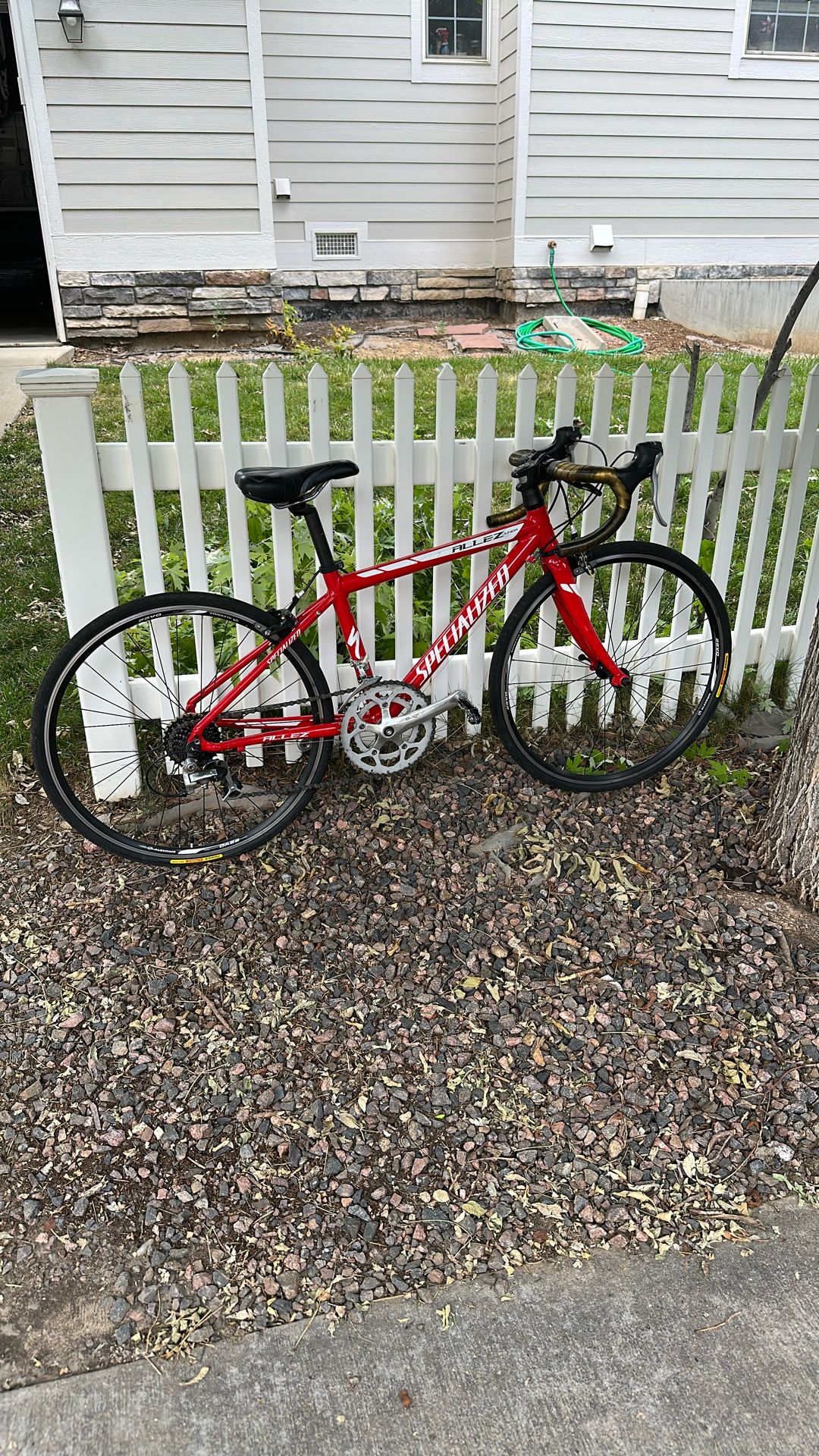 Kids Specialized - Allez Junior Road Bicycle