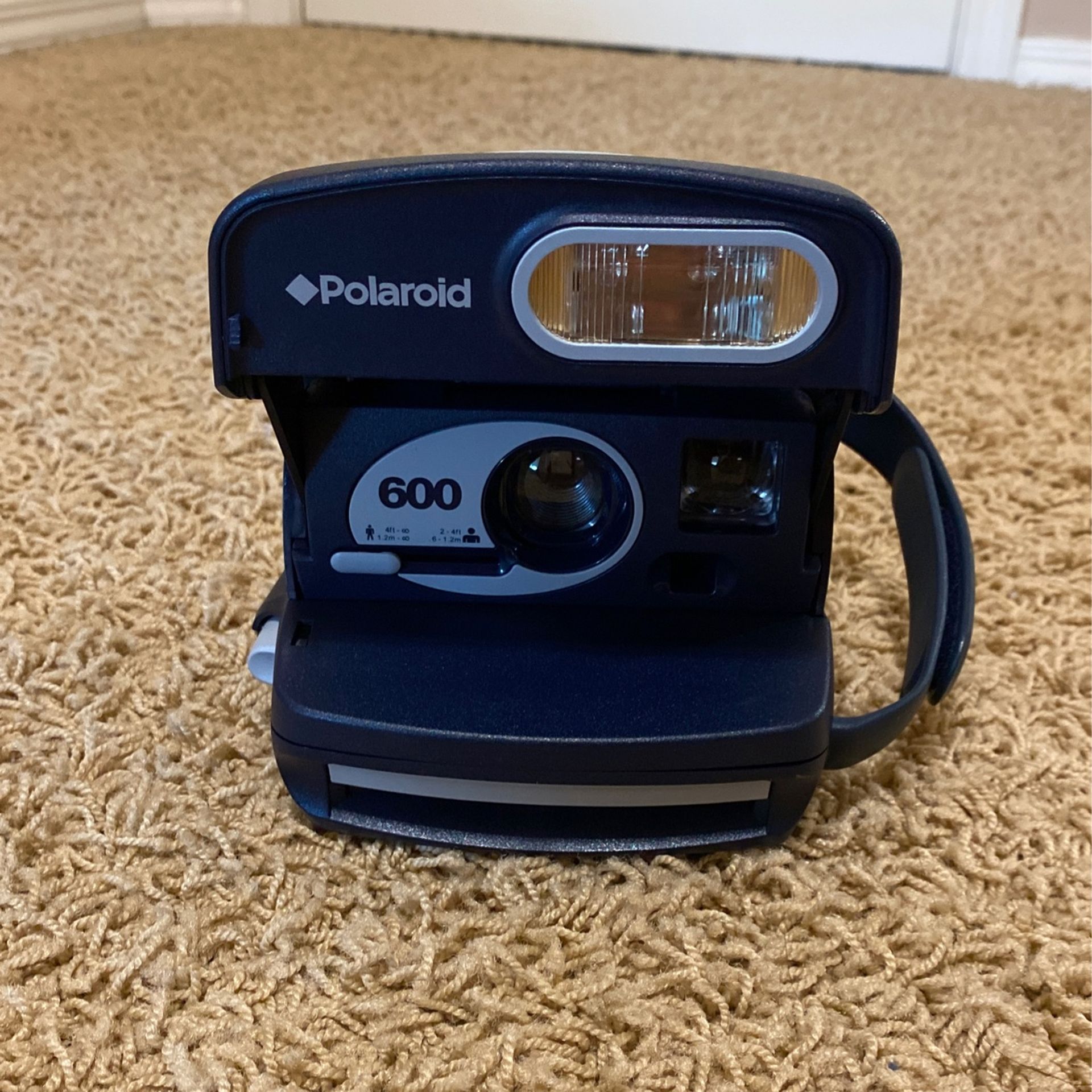 Vintage Polaroid 600 Instant Camera