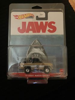 Hot wheels Jaws 75 Chevy Blazer Custom