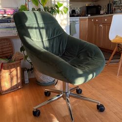 Green Velvet Rolling Chair