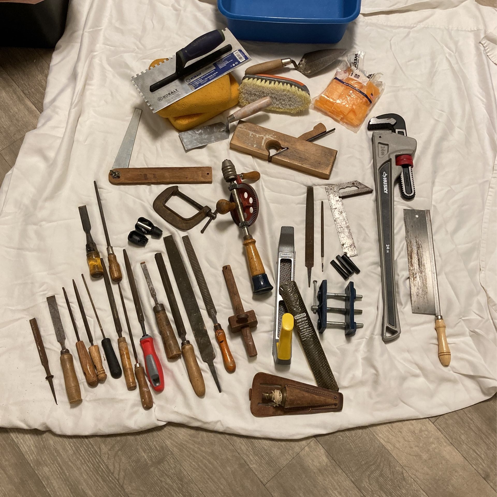 Lot Of Miscellaneous Woodworking, Plumbing, And Tiling Tools for Sale