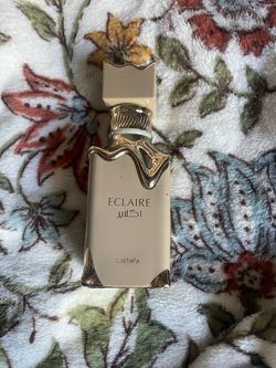 Lattafa Eclaire Eau de Parfum