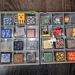 2014 Minecraft Mattel Storage Cube Case w/30 Mini Figures & Blocks