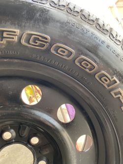 Tire Ford F150