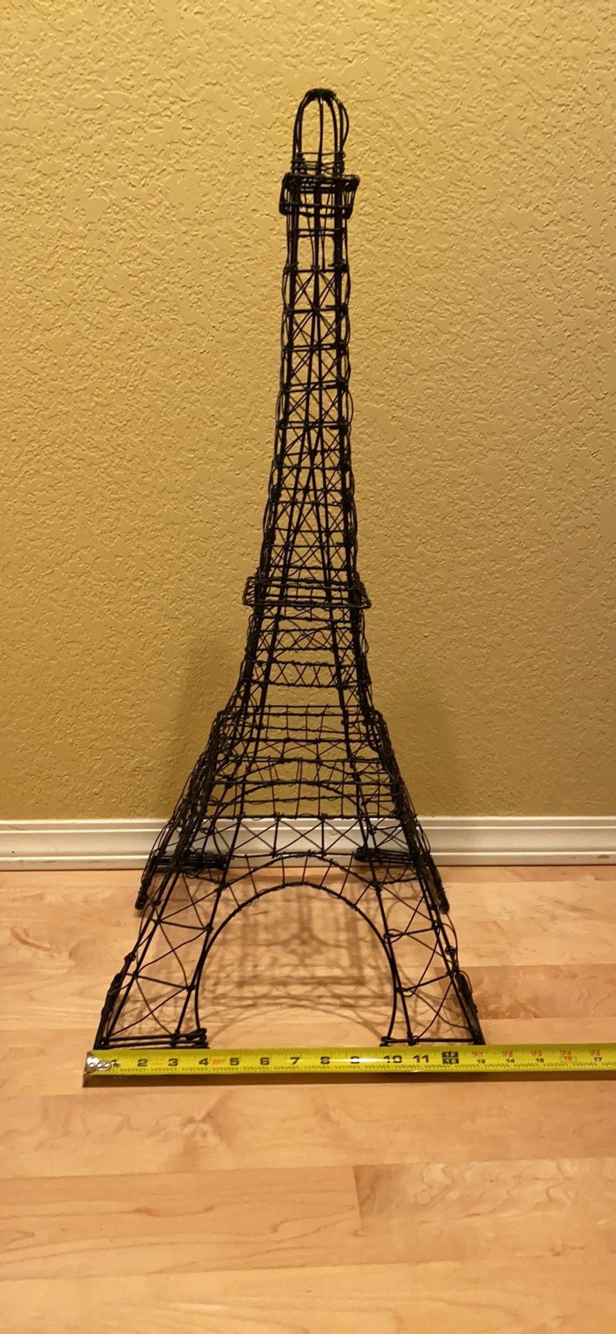 Large Decorative Eiffle tower