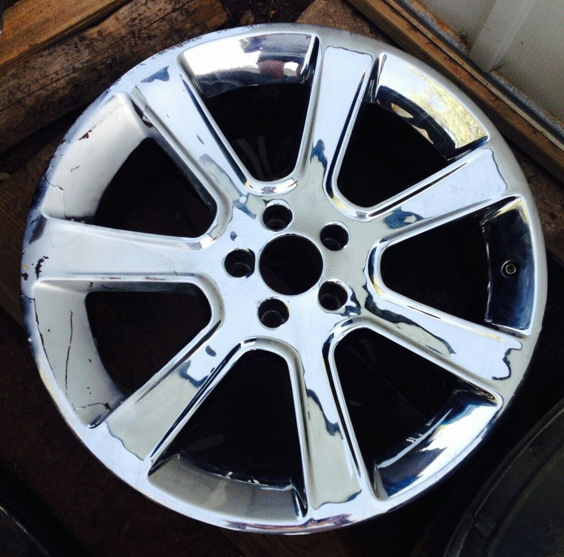 Pair of Authentic 20" inch Chrome Saleen Wheels with staggered tires