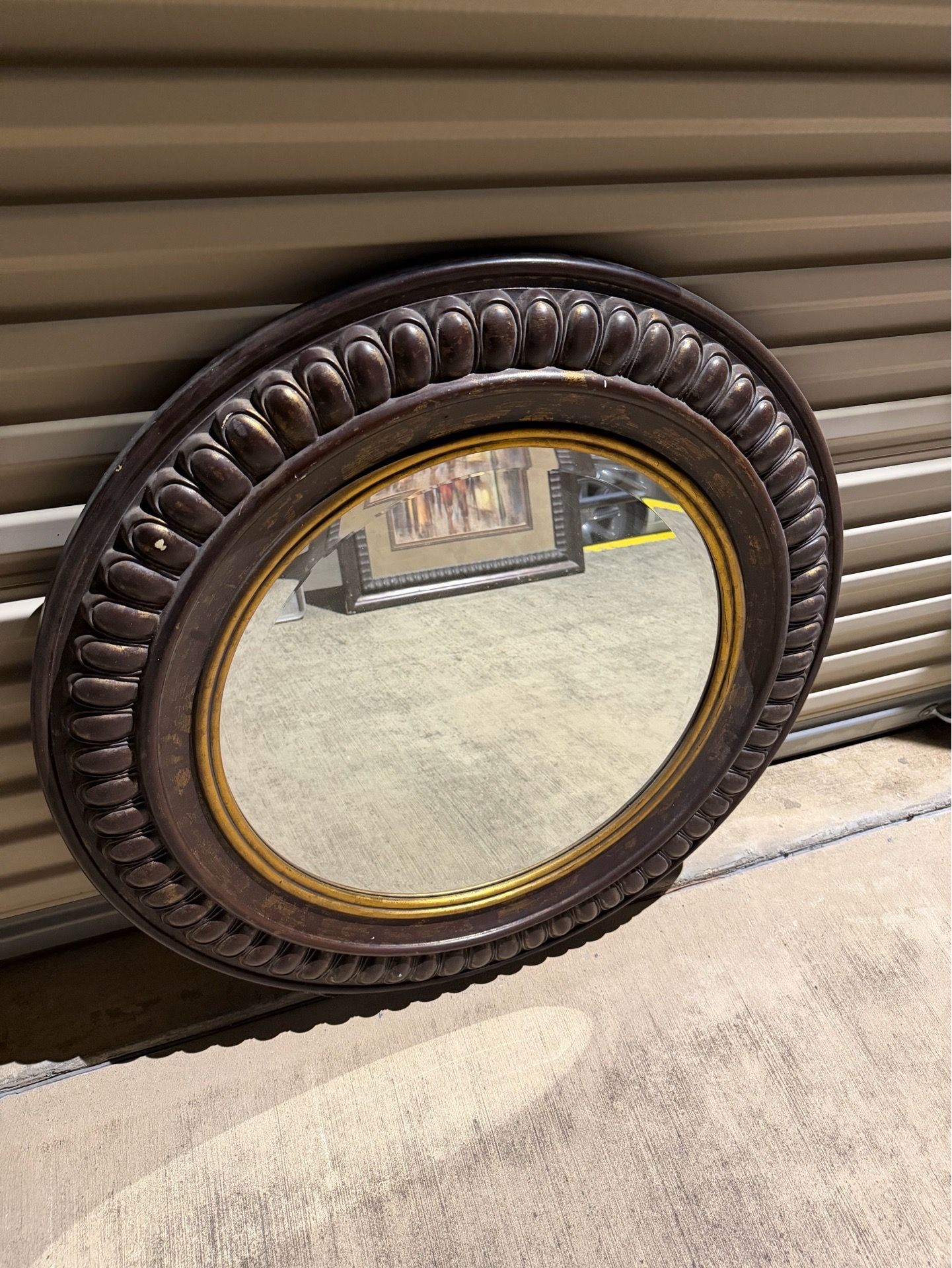Kirkland elegant mirror 3 feet