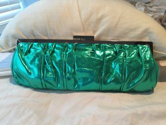 Aldo Clutch