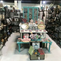 Spring & Easter finds just added! 🌸