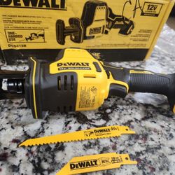 DEWALT XTREME 12-volt Max Variable Speed Brushless Cordless Reciprocating Saw