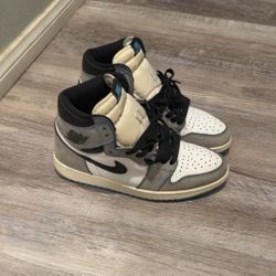 Jordan 1 Retro High OG University Blue Size 11M