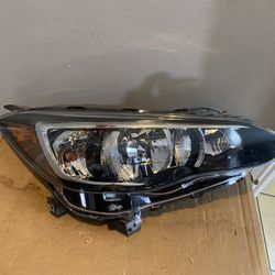 2017-2023 Subaru Impreza Right Headlight 