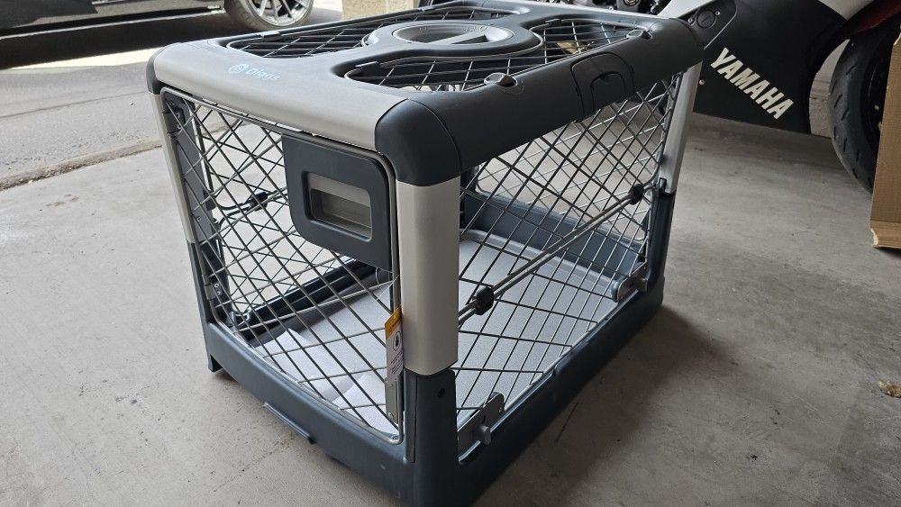 Diggs Small Dog Crate