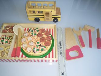 Melissa and Doug Wooden Toy LOT: Pizza Party, School Bus, Pretend Play Tool