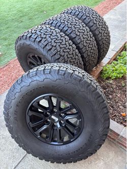 Ford raptor wheels like new tires ford f150