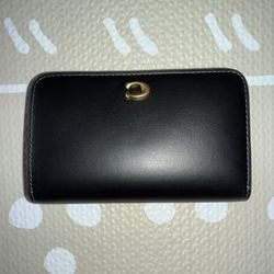 Coach Essential Slim Wallet