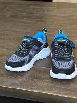 👟👠 TODAY 5/29-HUGE SHOE SALE AT OUR RUMMAGE SALE! 👠👟 📍 240 Manor Road