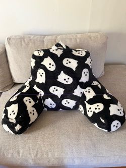 Ghost Plush Backrest Pillow