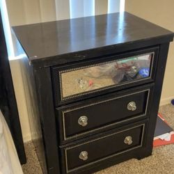 Dresser/night Stand