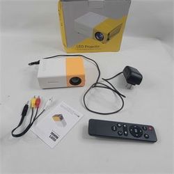 LED Projector High Resolution Compact Portable Multimedia Projector