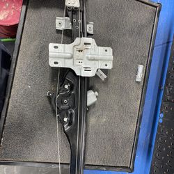 2017 Chevy Traverse Window Regulator Passenger Side 