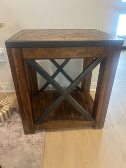 Wood side end table
