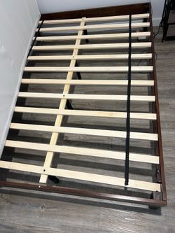 Full bedframe - 12” underbed space