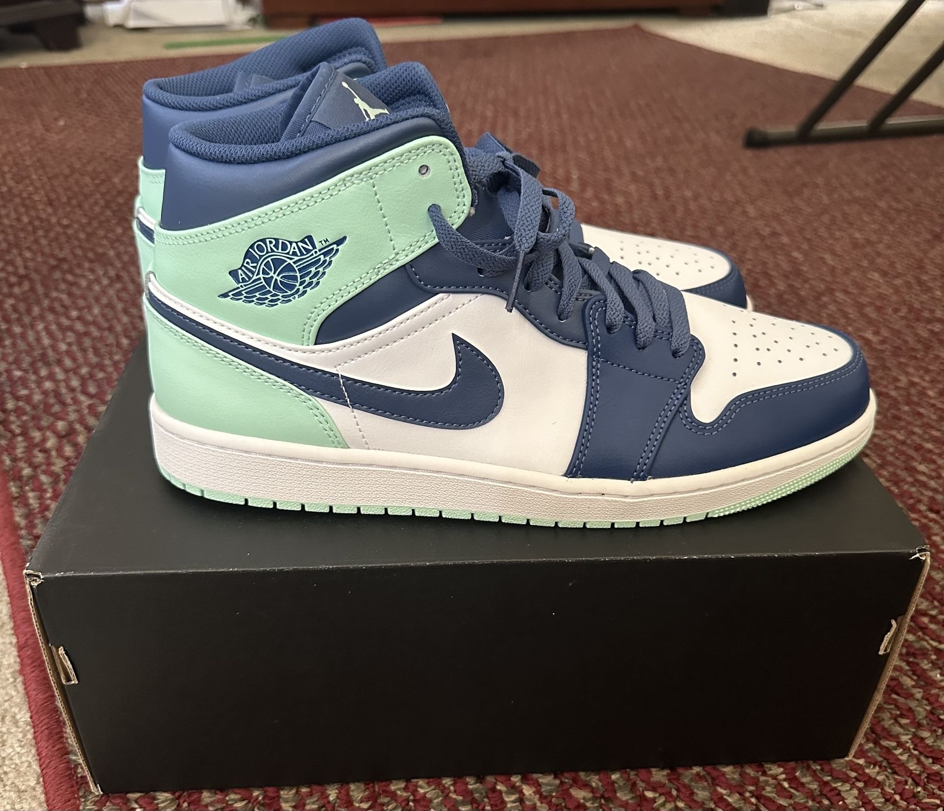 Air Jordan 1 Mid “Blue Mint” Size 11.5 Brand New