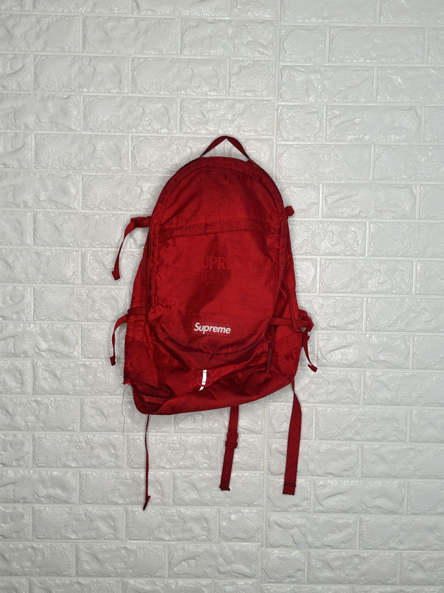 Supreme Backpack SS19 Red