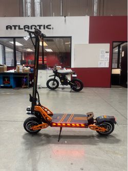Dual-motor high-speed electric scooter