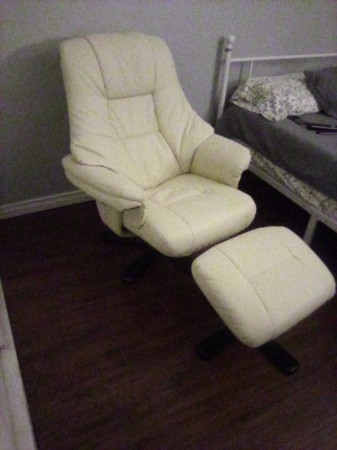 Used Swivel Recliner Chair