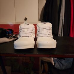 Knu Skool Van Triple White 