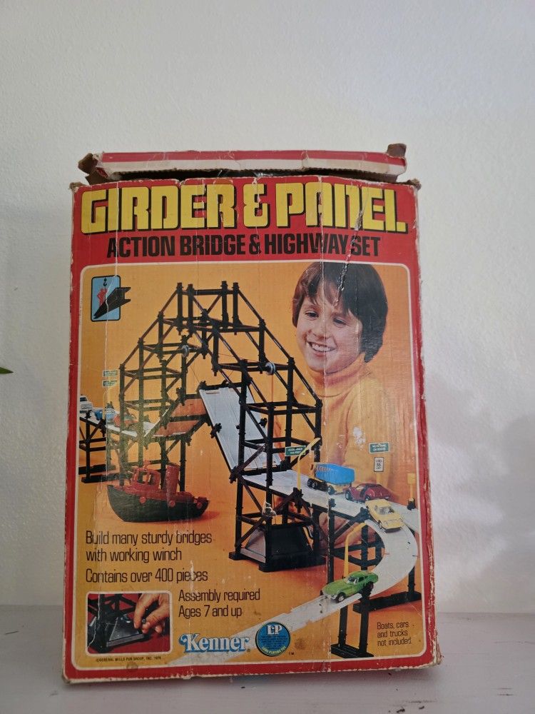 Kenner Girder & Panel Action Bridge & Highway Set.