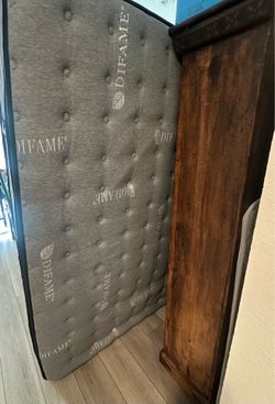 FREE - King Size Mattress 14”
