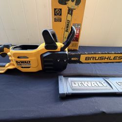 DEWALT FLEXVOLT 60V MAX 18in. Brushless Cordless Battery Powered Chainsaw (Tool Only)$275 Brand New