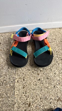 Tevas Women's Original Universal Sandals Size 6